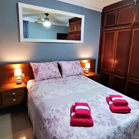 Sunshine Family Tenerife Apartment Costa Del Silencio